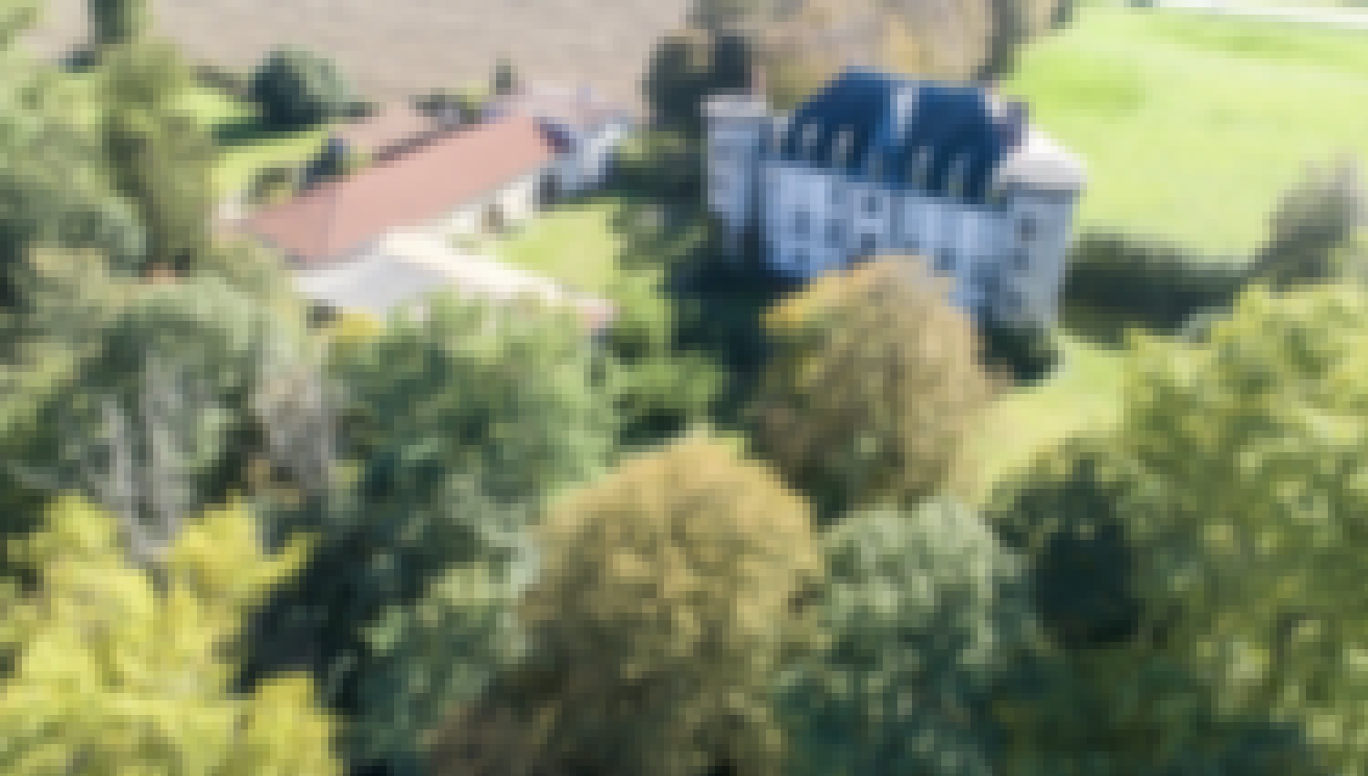 Photos des jardins du Château de Chignat dans le Puy-de-Dôme en Auvergne